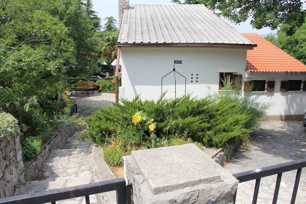 Holiday Home Luznar Клейновиця Екстер'єр фото